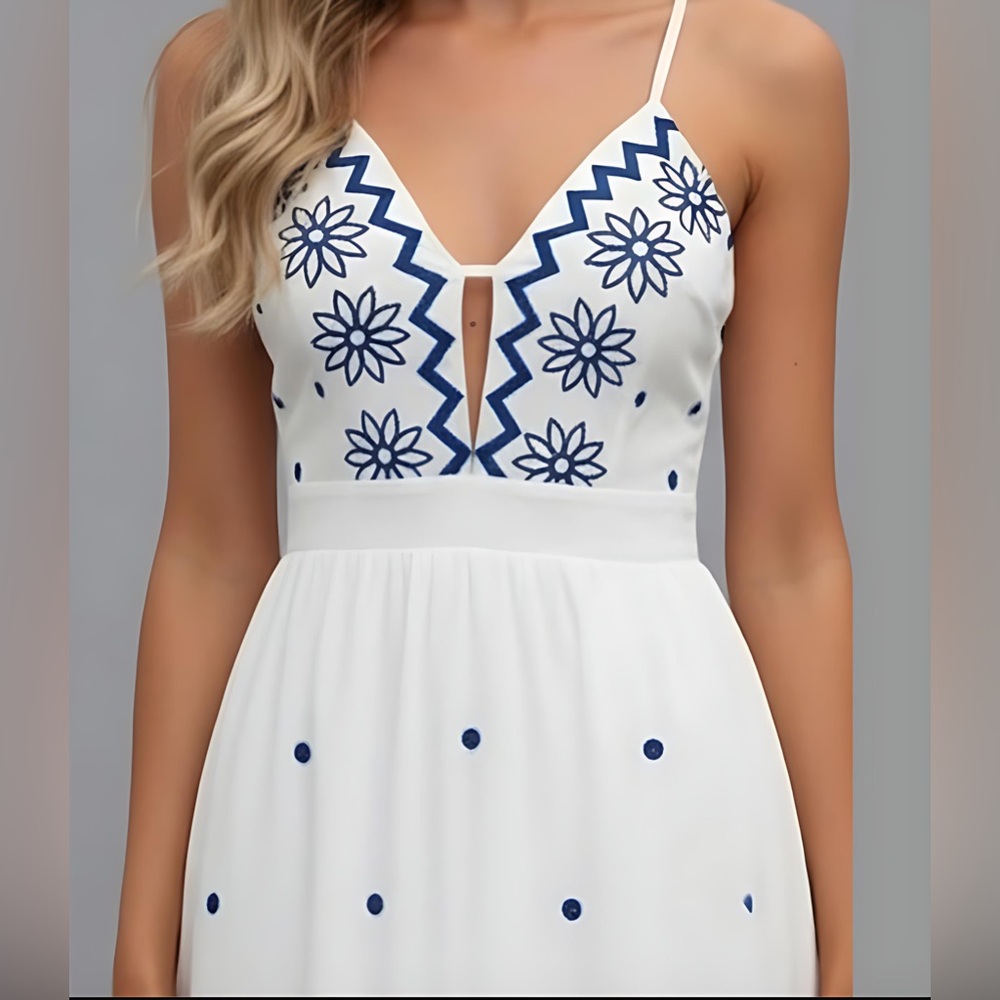 Boho Floral Print Low Cut Maxi Dress White - Picture 2 of 7